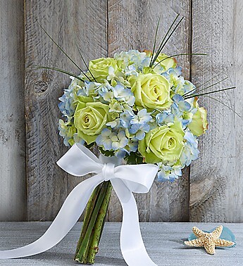 Beach Wedding Rose and Hydrangea Bouquet